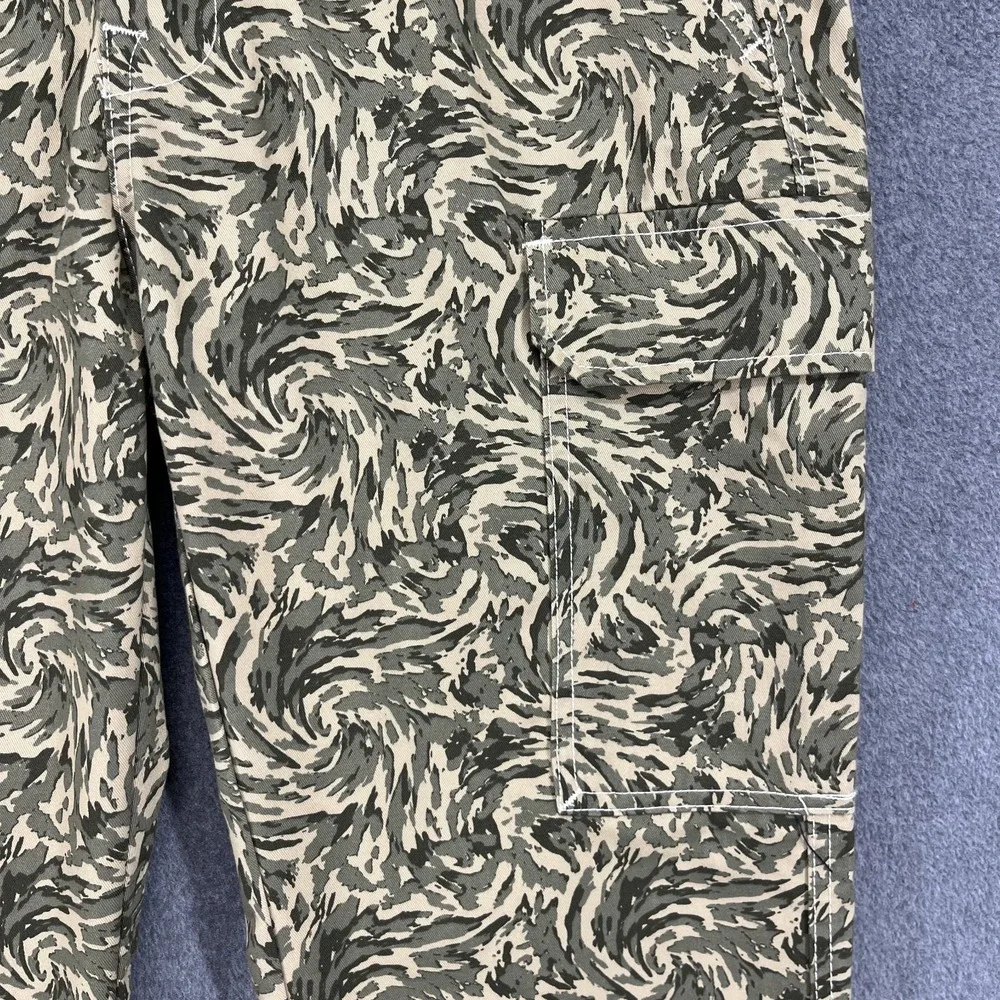 True Religion Cargo pants Men's 30 X 32‎ Abstract Camo Hunting camouflage
